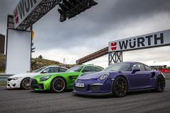 Gavekort på Kjør Aston Martin Vantage F1 Edition, BMW M4 GTS og Porsche 911 GT3 RS på racerbane!